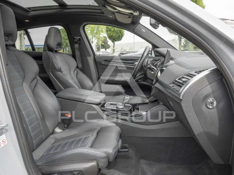 2023 BMW X4