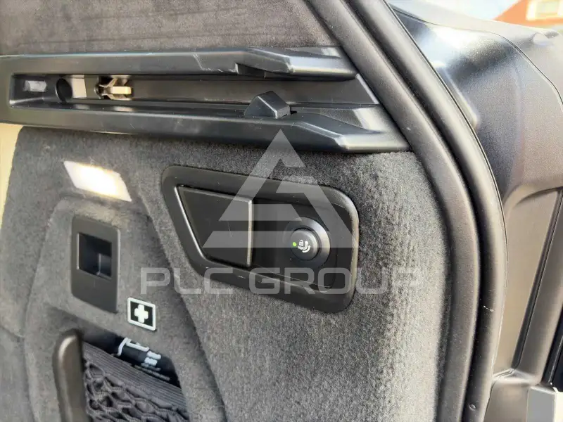 2023 BMW X7