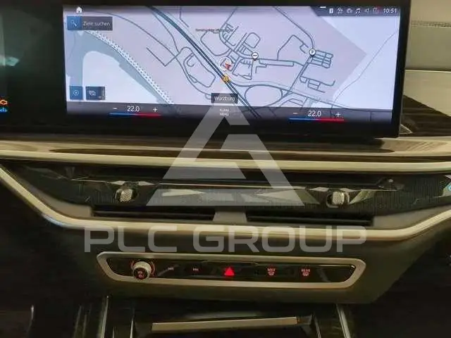 2023 BMW X7