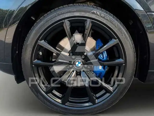 2023 BMW X7