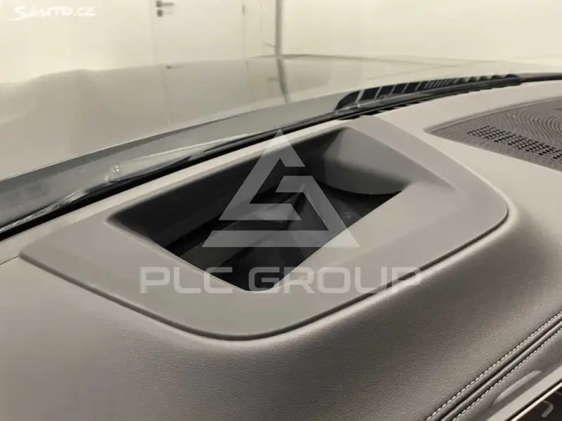 2023 BMW X7