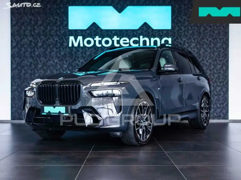 2023 BMW X7