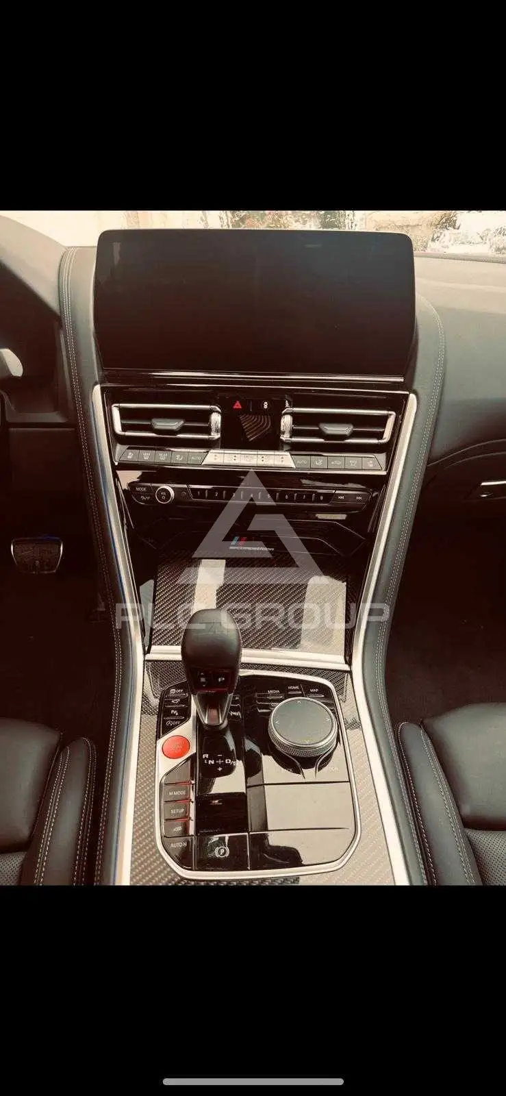 2023 BMW M8