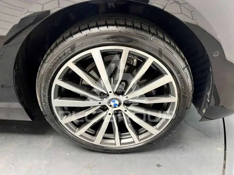 2023 BMW 120