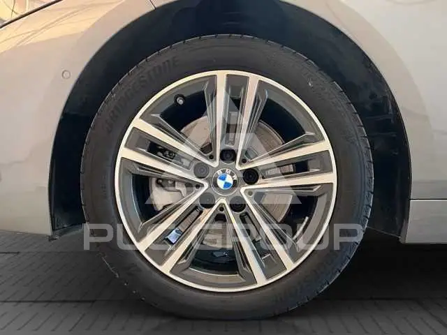 2023 BMW 120