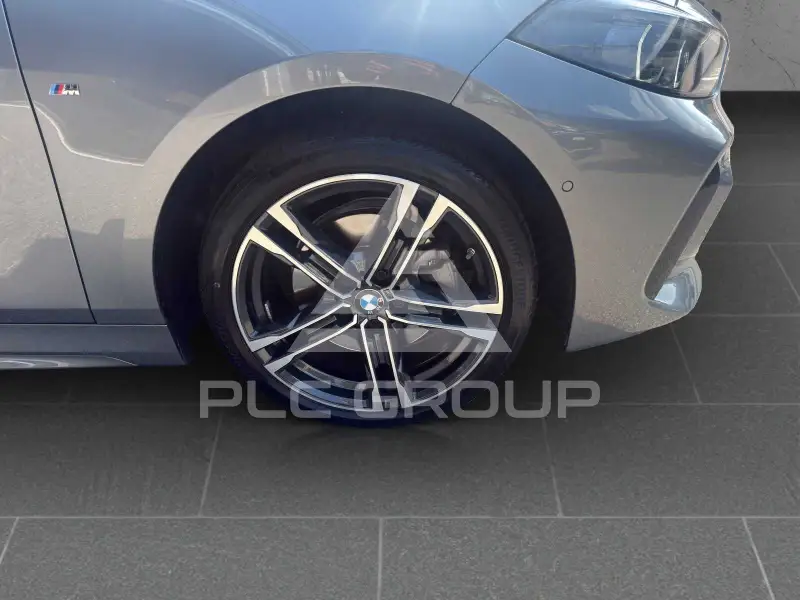 2023 BMW 120