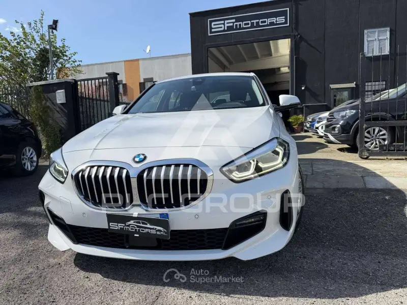 2023 BMW 120