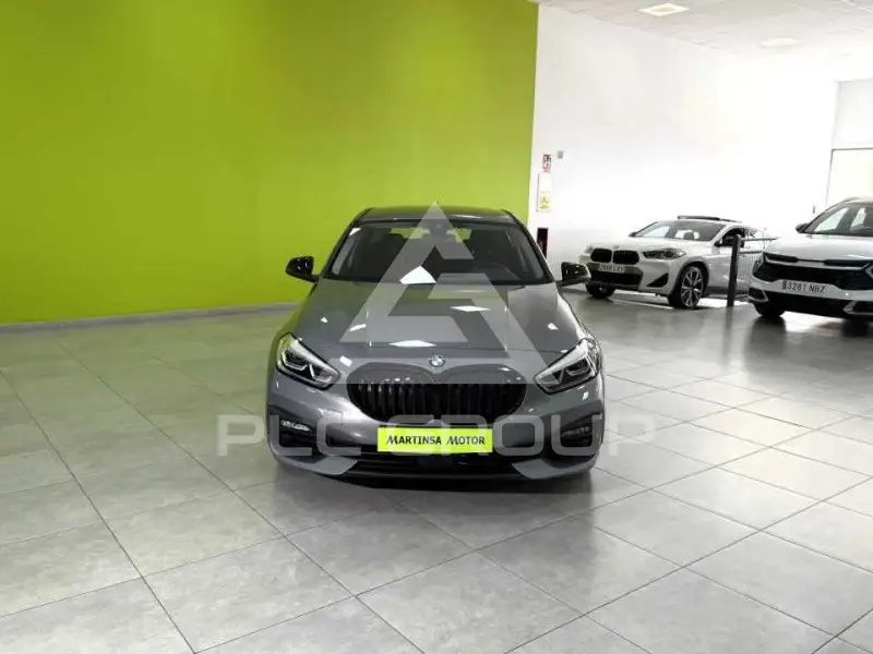 2023 BMW 120