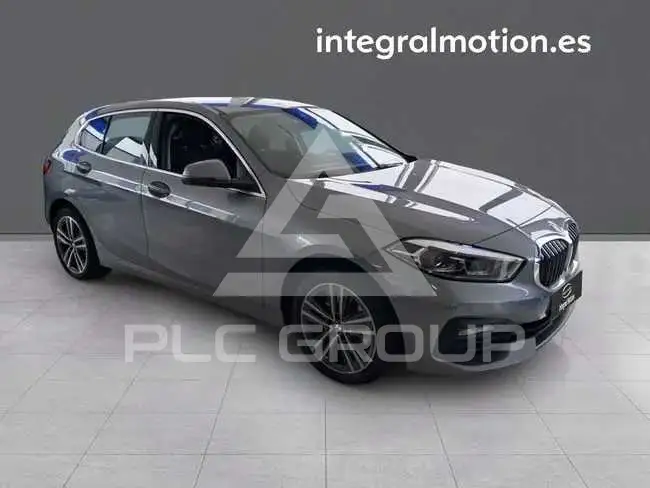 2023 BMW 120