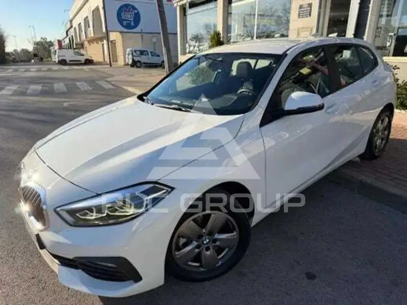 2023 BMW 120