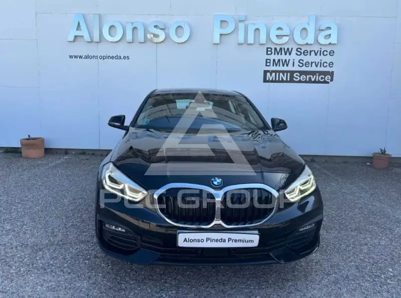 2023 BMW 120