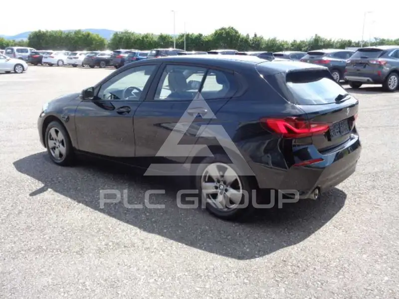 2023 BMW 120