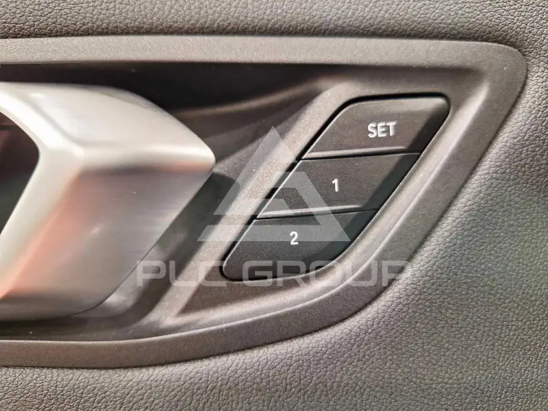2023 BMW 120