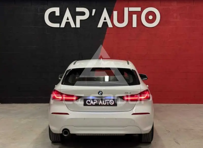 2023 BMW 120