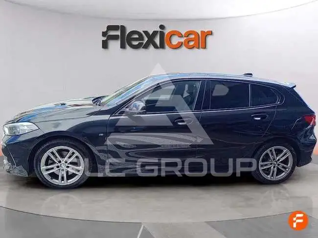 2023 BMW 120
