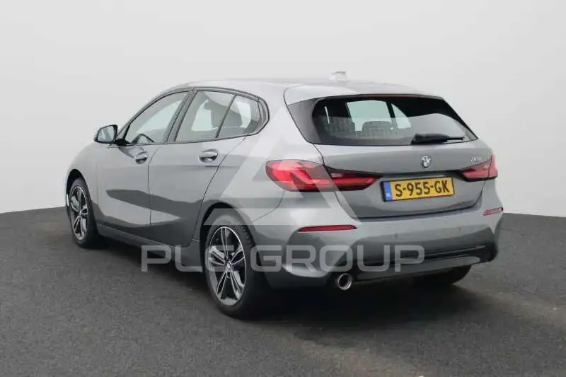 2023 BMW 120