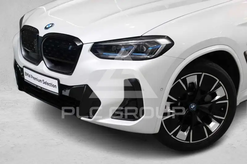 2023 BMW iX