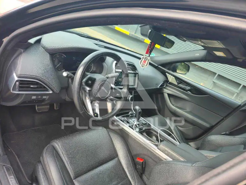 2023 Jaguar XE