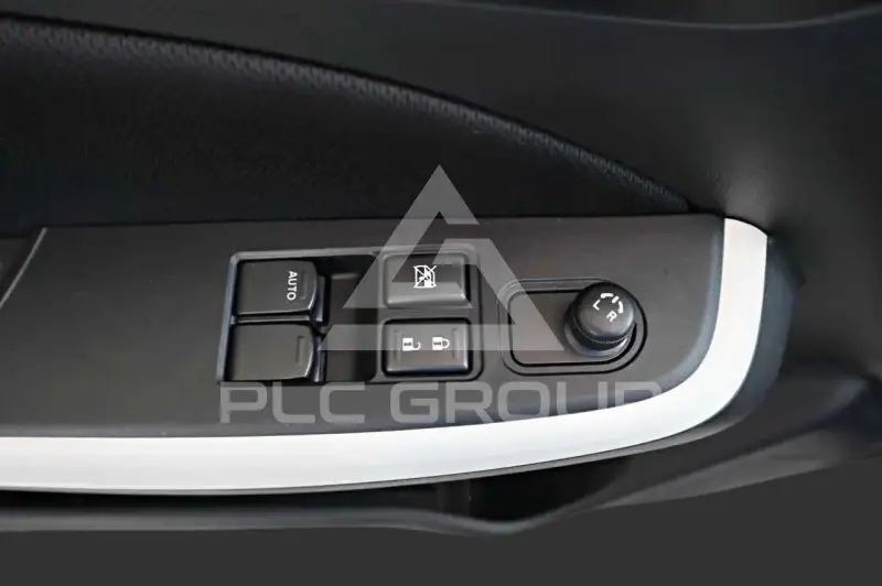2023 Suzuki SWIFT