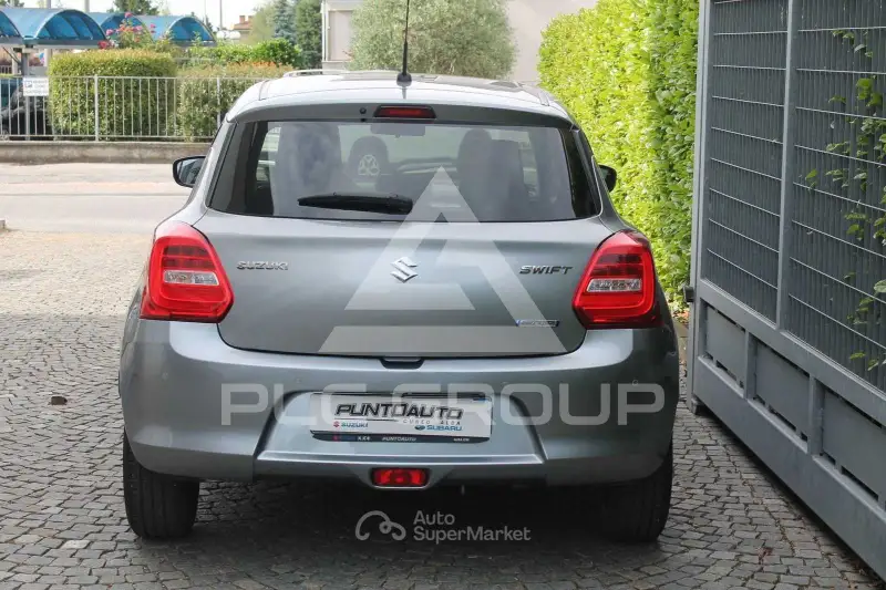 2023 Suzuki SWIFT