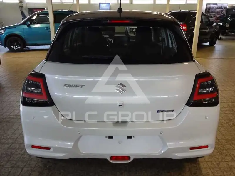 2023 Suzuki SWIFT