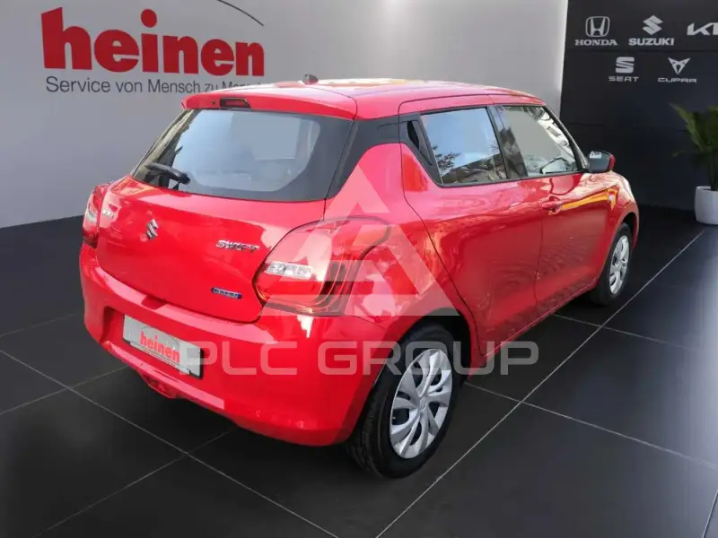 2023 Suzuki SWIFT