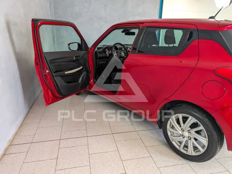2023 Suzuki SWIFT