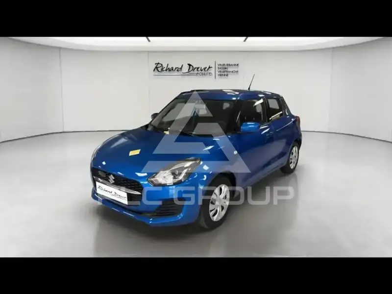 2023 Suzuki SWIFT