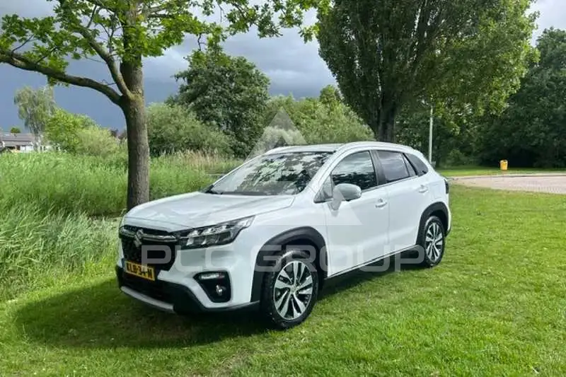 2023 Suzuki 