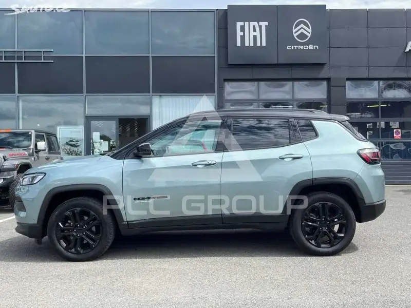 2023 Jeep COMPASS