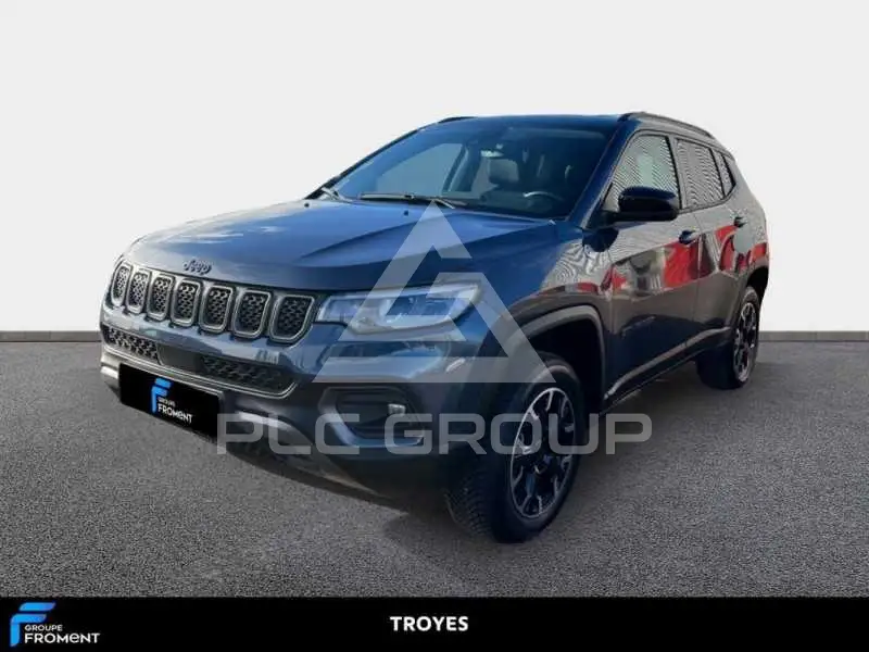 2023 Jeep COMPASS