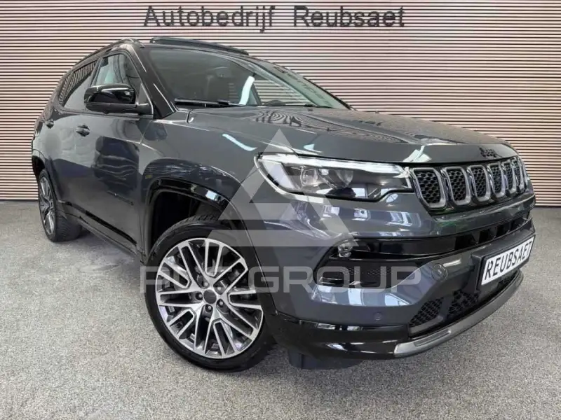 2023 Jeep COMPASS