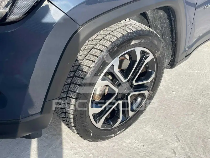 2023 Jeep COMPASS