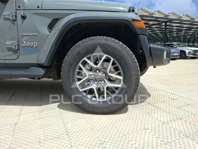 2023 Jeep WRANGLER