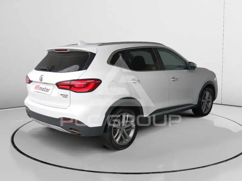 2023 MG HS