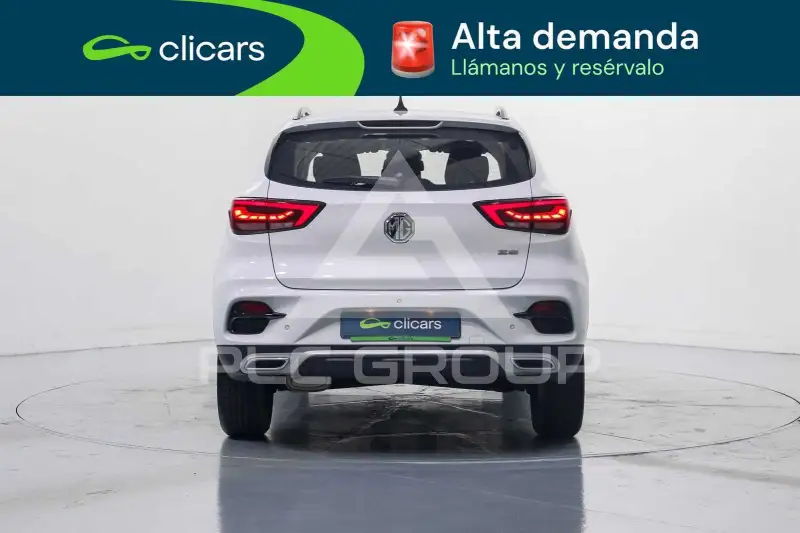 2023 MG ZS