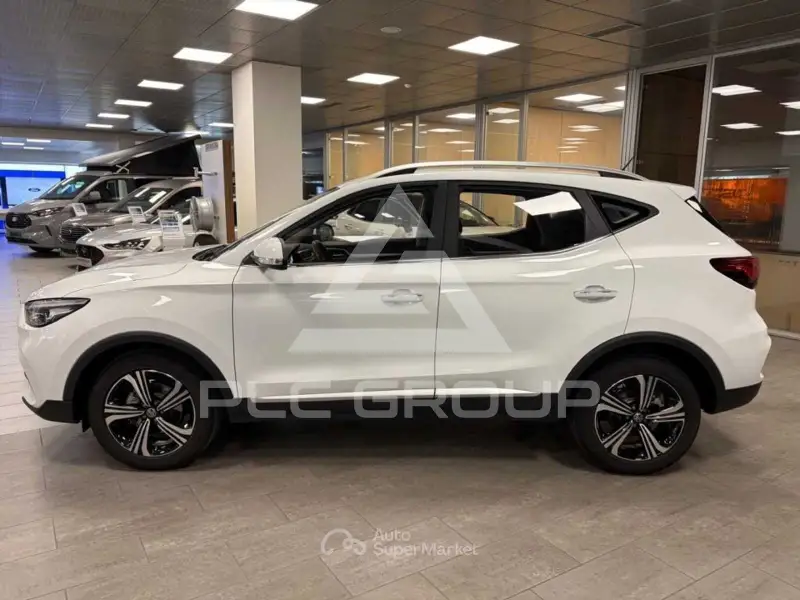2023 MG ZS