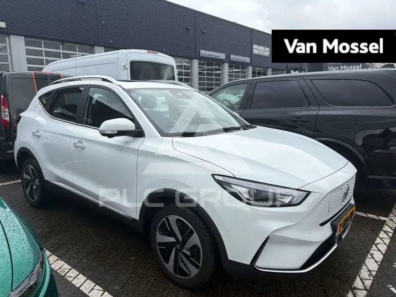 2023 MG ZS