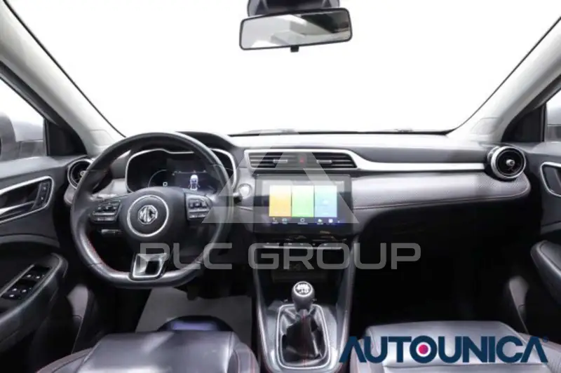 2023 MG ZS