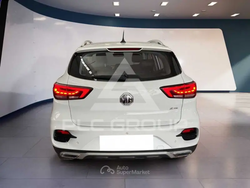 2023 MG ZS