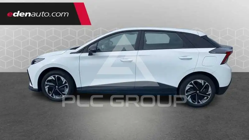 2023 MG MG4
