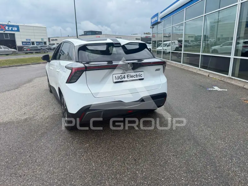 2023 MG MG4