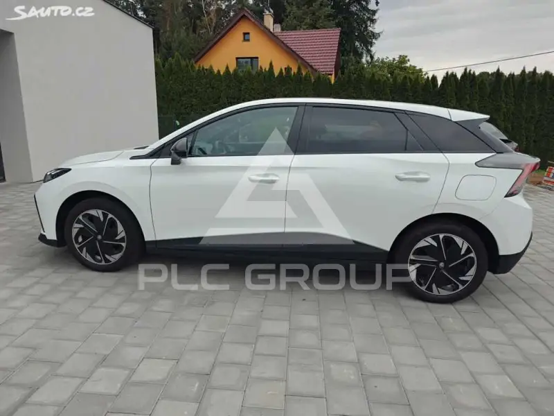 2023 MG MG4