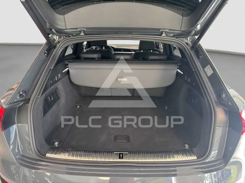 2023 Audi Q8