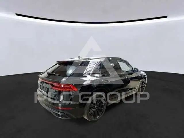 2023 Audi Q8