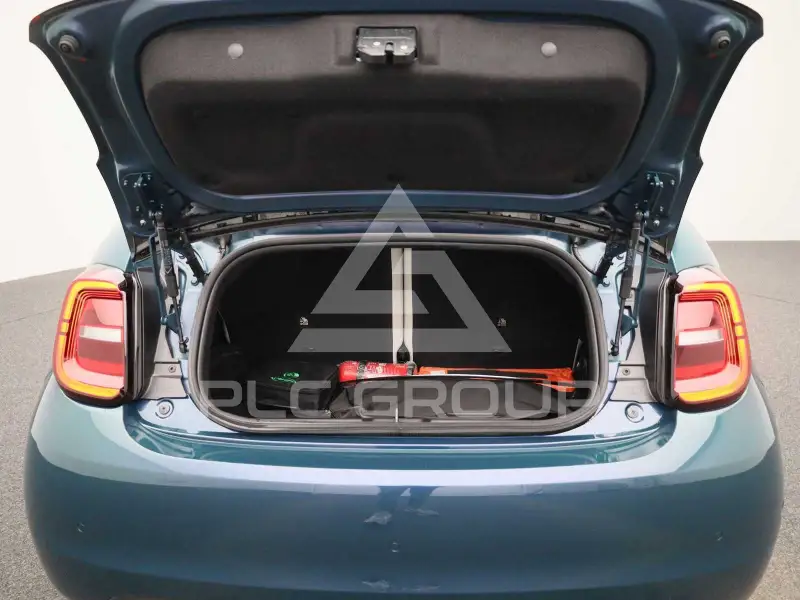2023 Fiat 500
