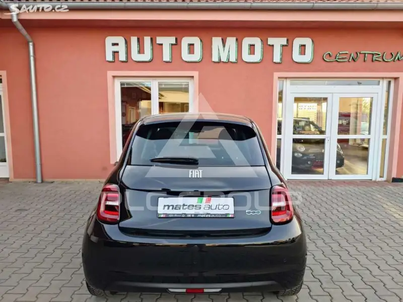2023 Fiat 500