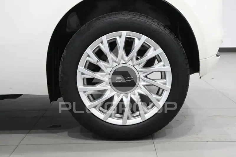 2023 Fiat 500