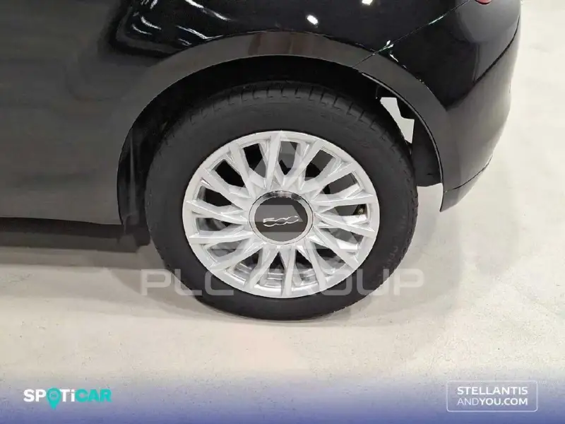 2023 Fiat 500
