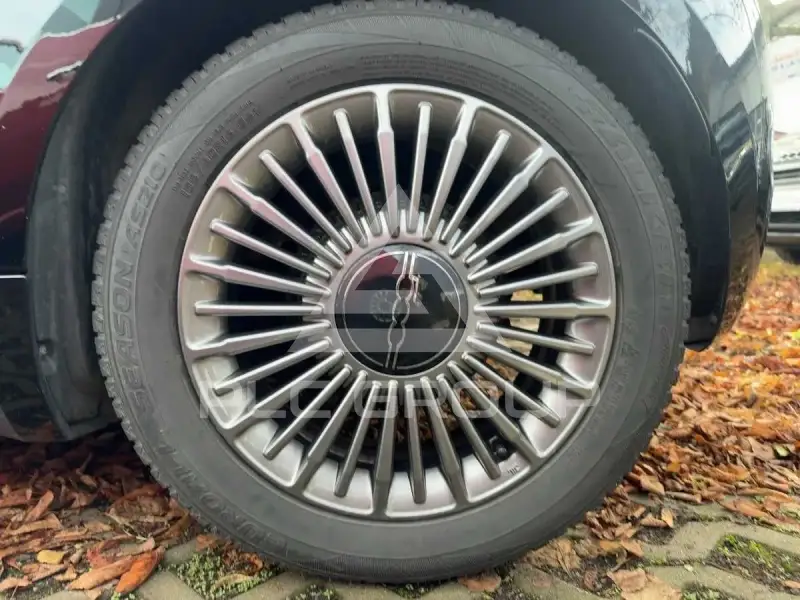2023 Fiat 500